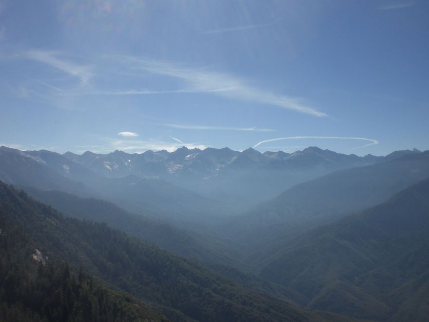 How to experience the best view in Sequoia National Park